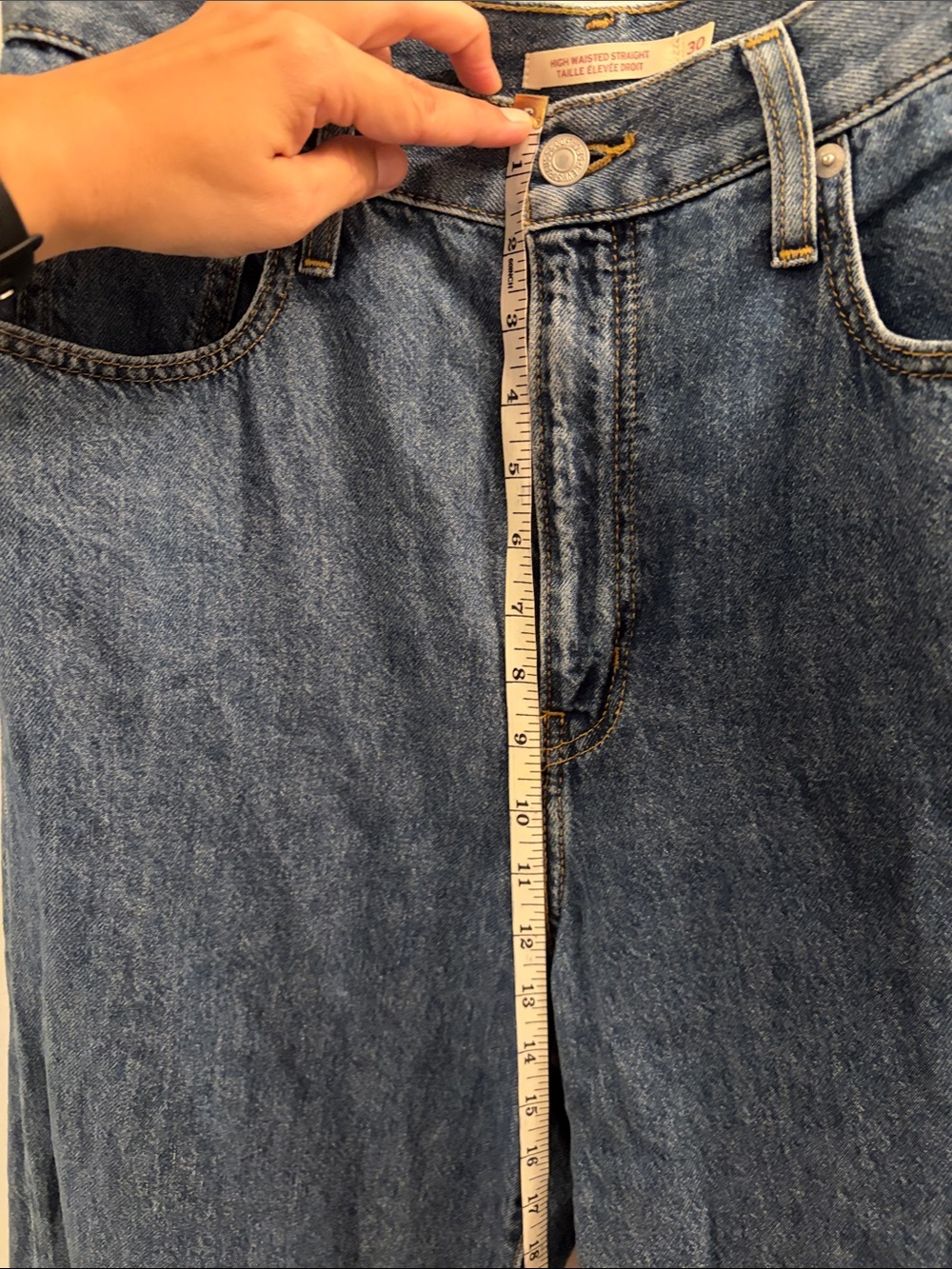 Levi's Women's Straight Leg Jeans in Classic Blue - Picture 6 of 7